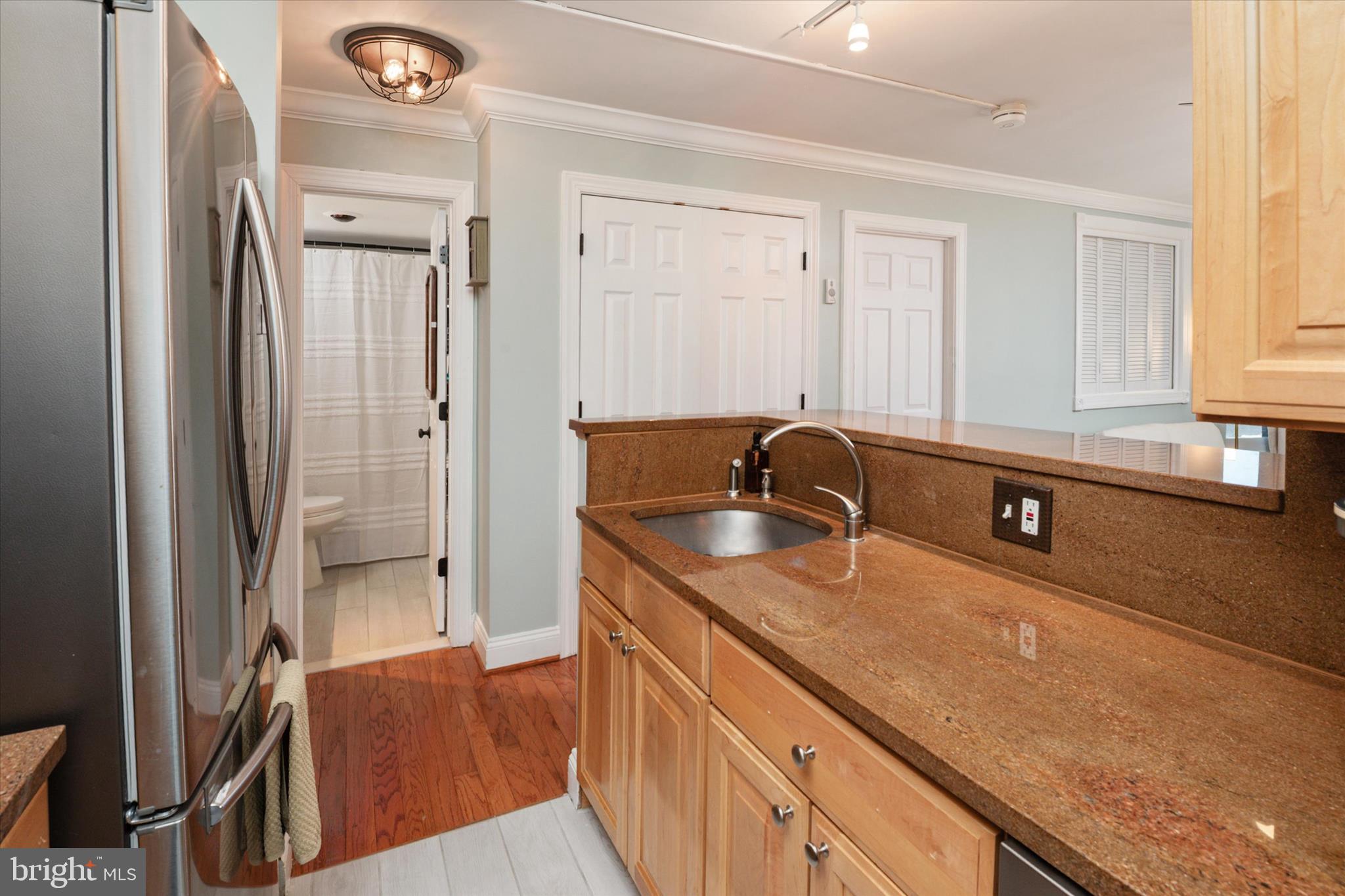 316 BURNSIDE STREET 203