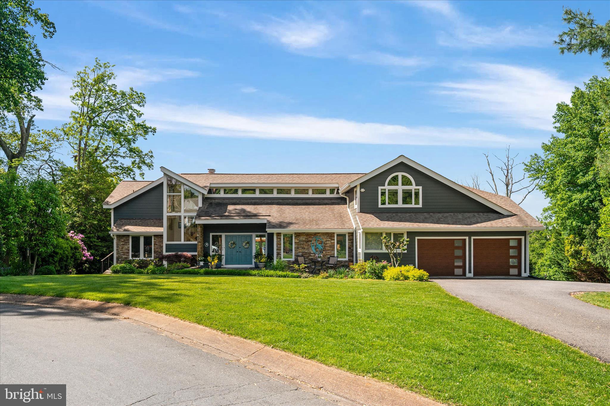 1588 EATON WAY