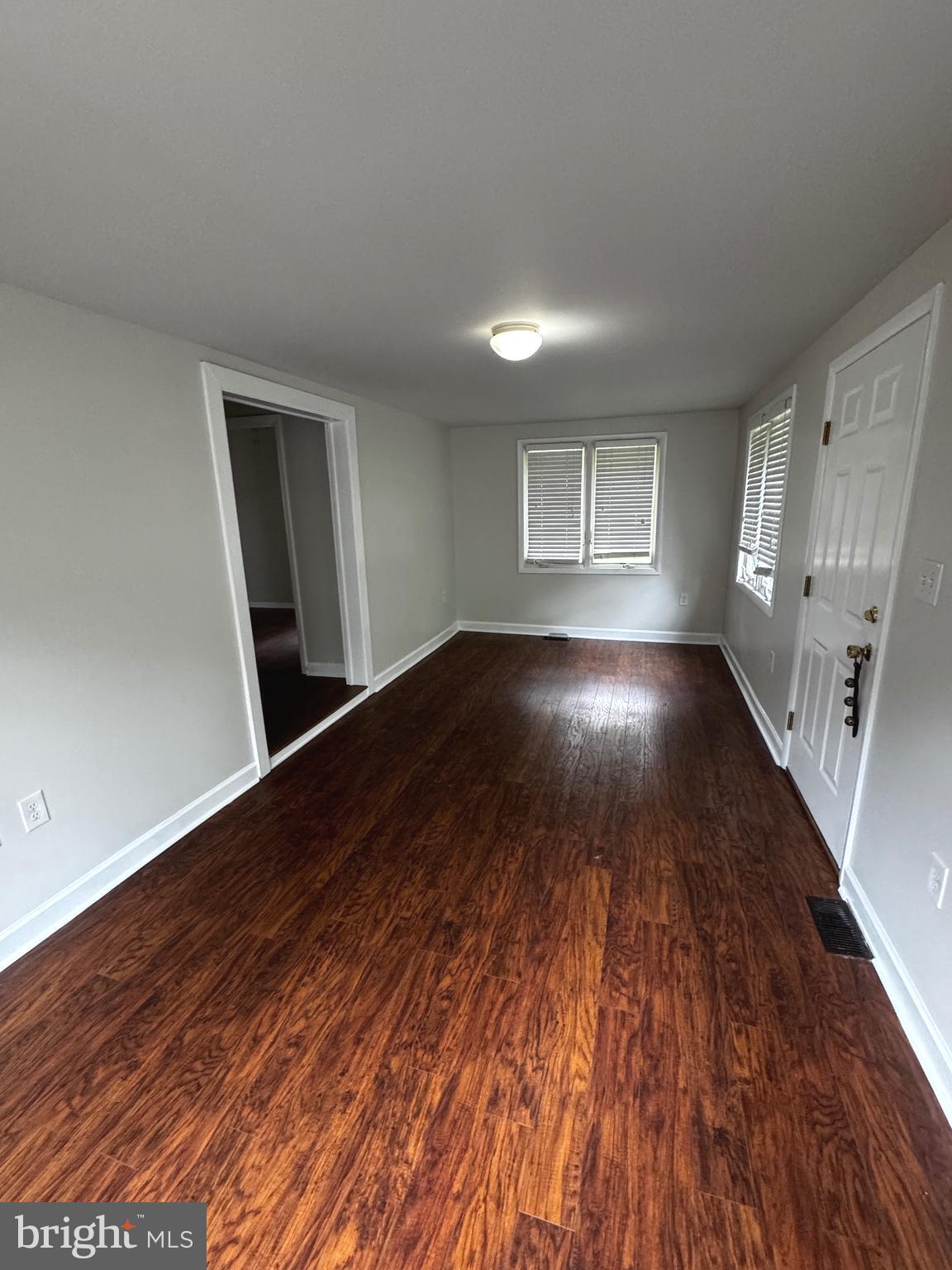 864 DOGWOOD TRAIL