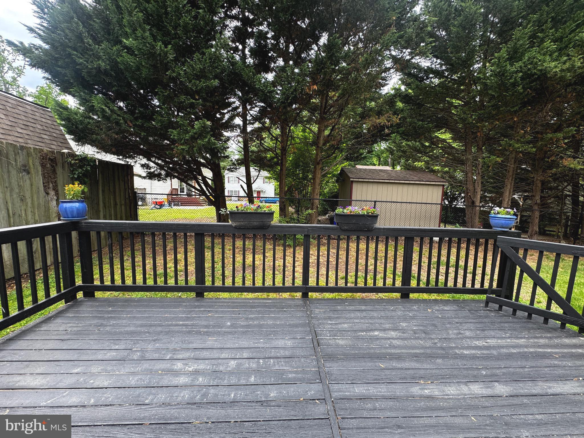 864 DOGWOOD TRAIL