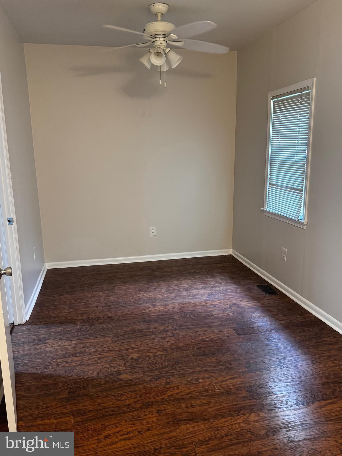 864 DOGWOOD TRAIL