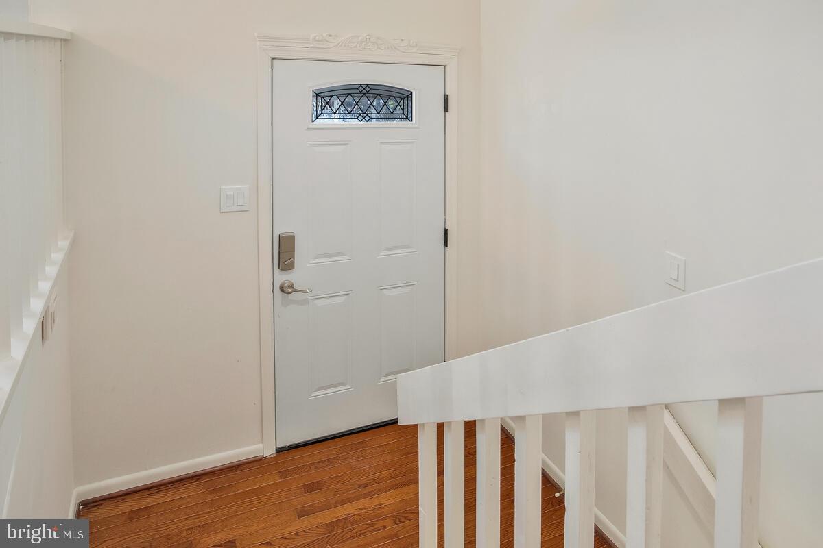 1938 Hannah Ave