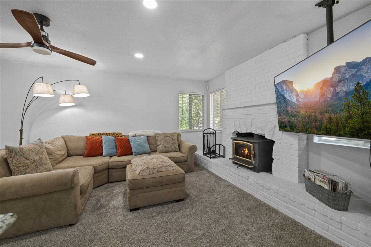 15512 Paseo De Los Robles