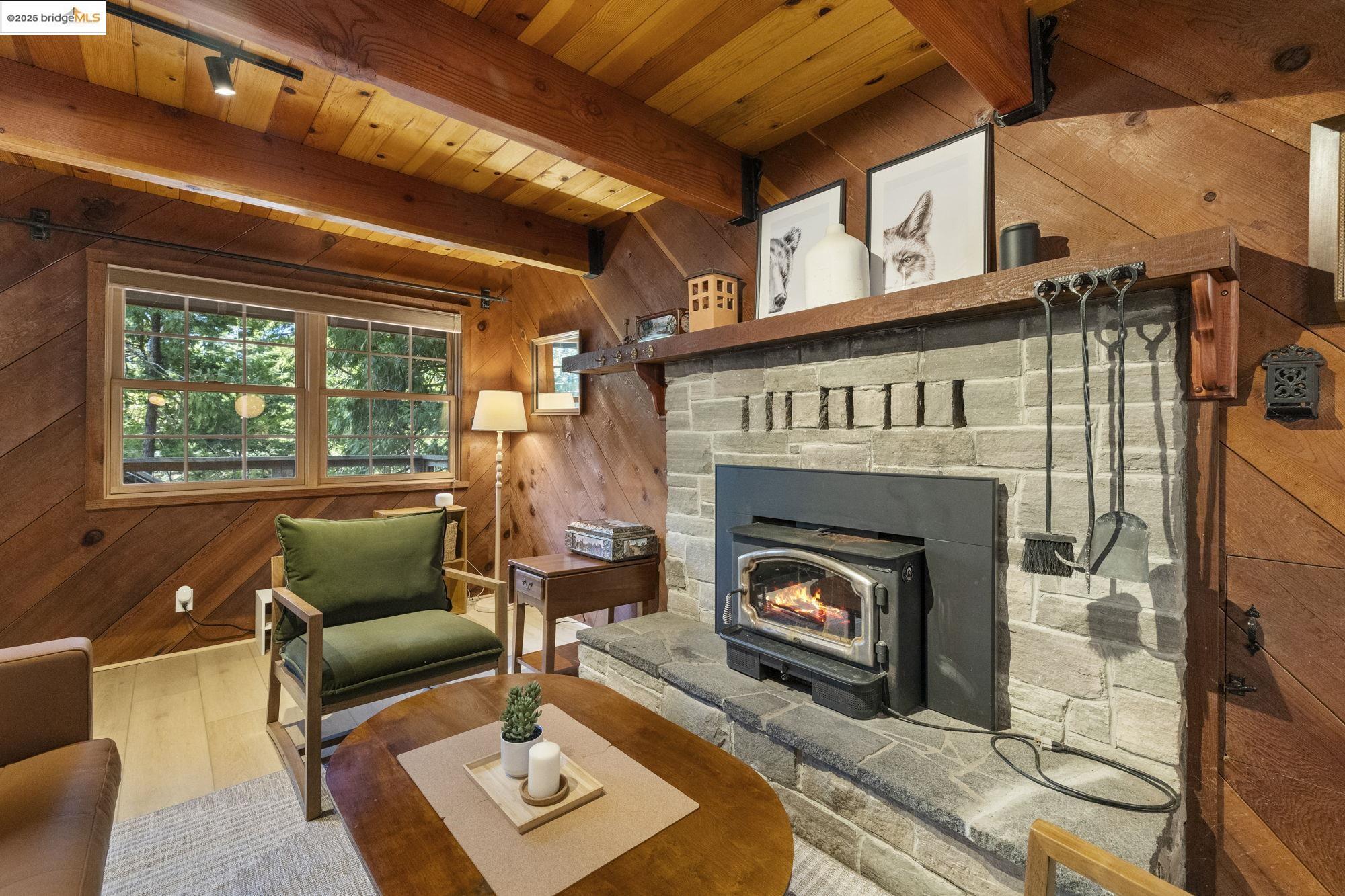 24279 Kalanu Pl