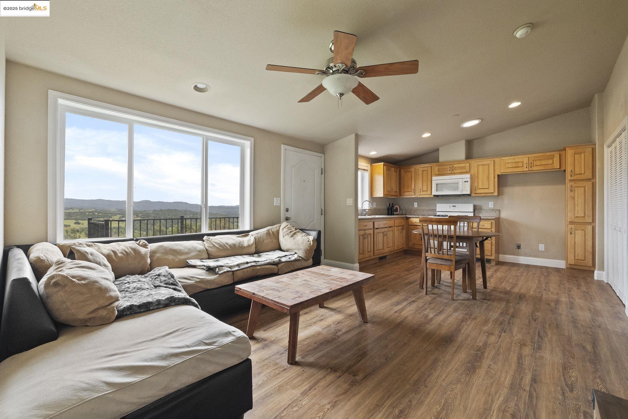 14865 W Blue Bell Rd