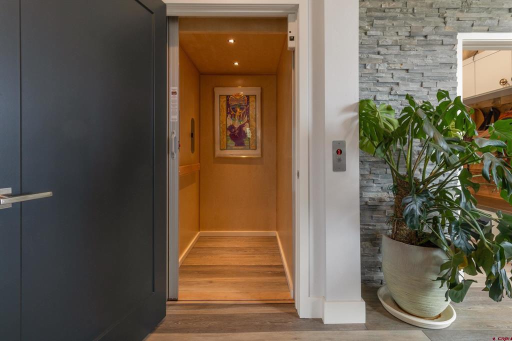 330 Las Montanas Lane