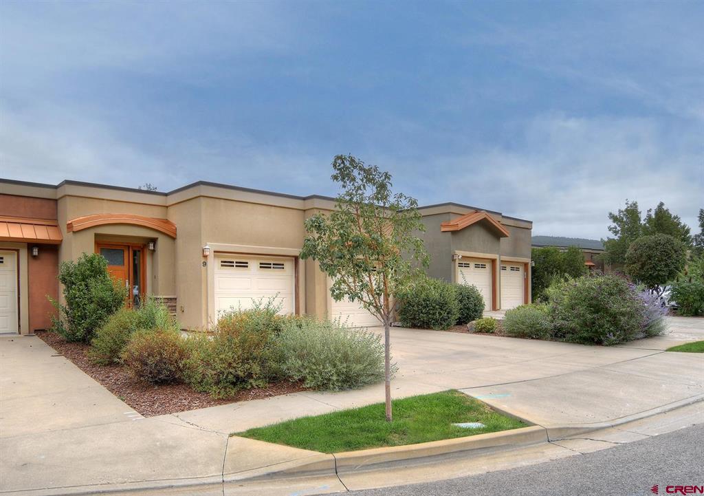 9 Sage Hill Court