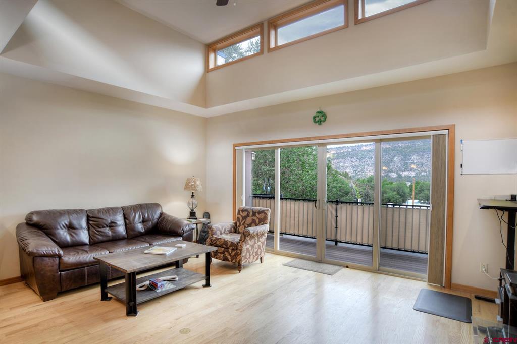 9 Sage Hill Court