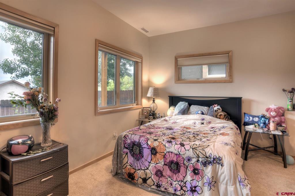 9 Sage Hill Court
