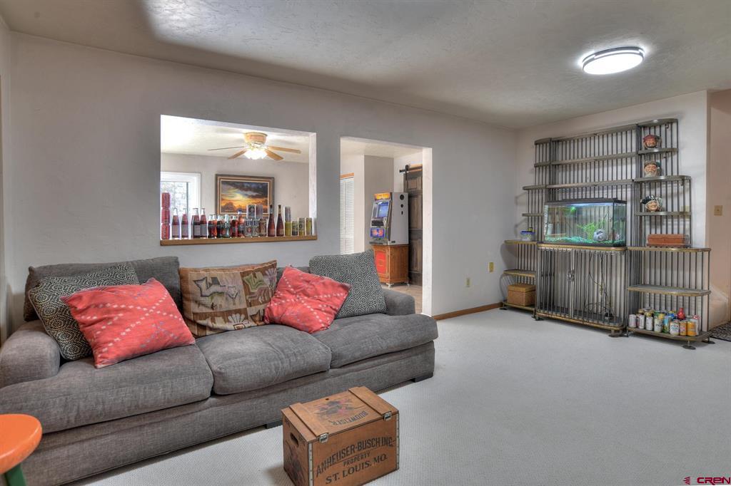 1172 Ridge Road