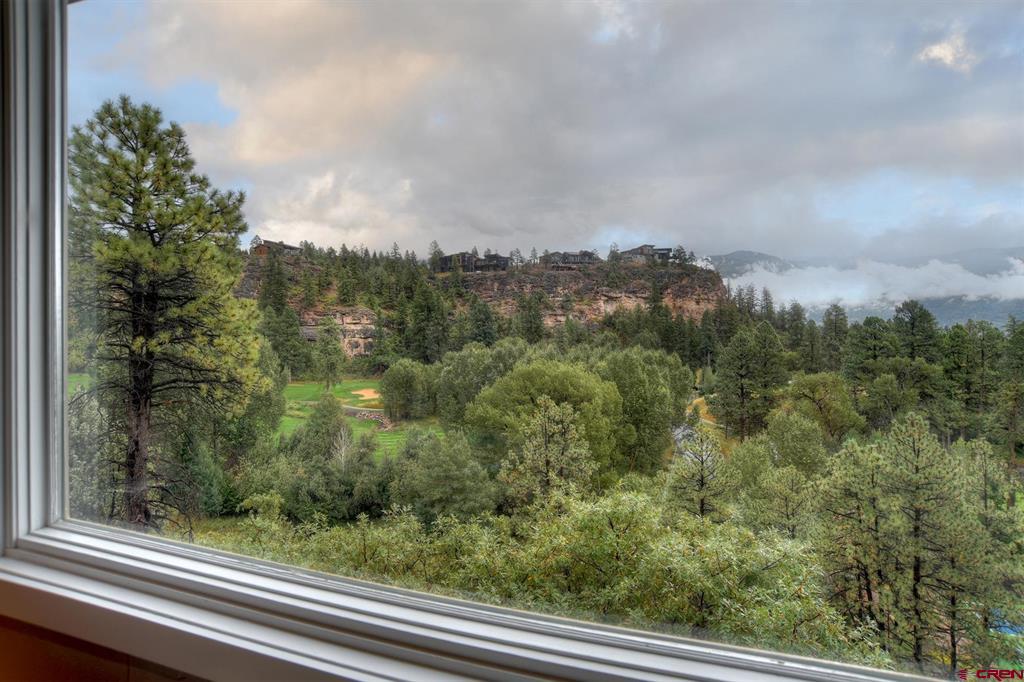 314 N Tamarron Drive Unit: 207