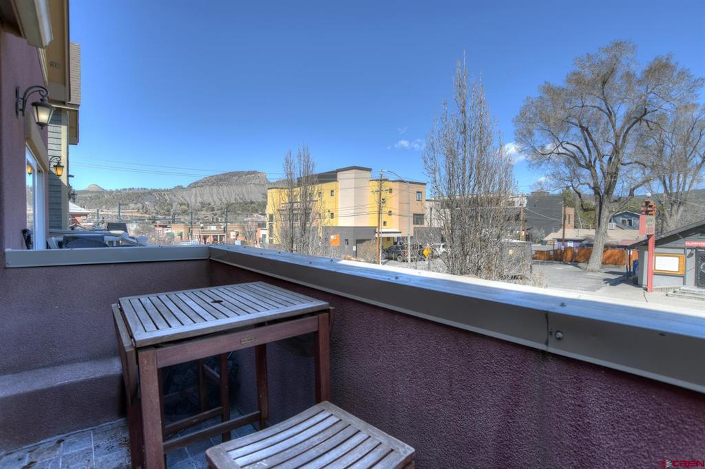 270 E College Drive Unit: 202