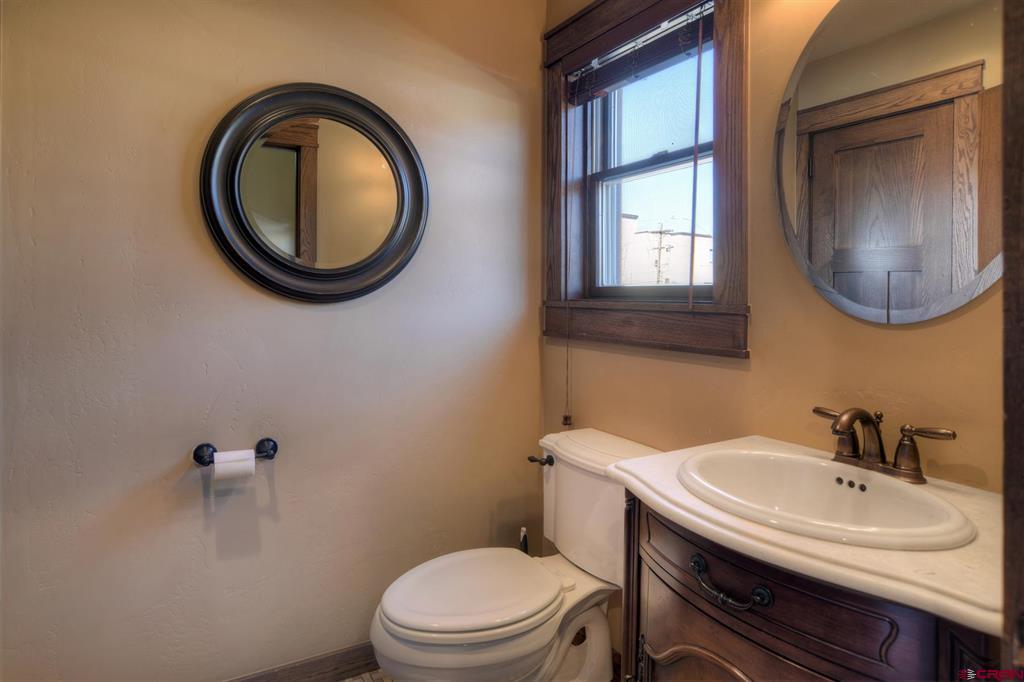 270 E College Drive Unit: 202