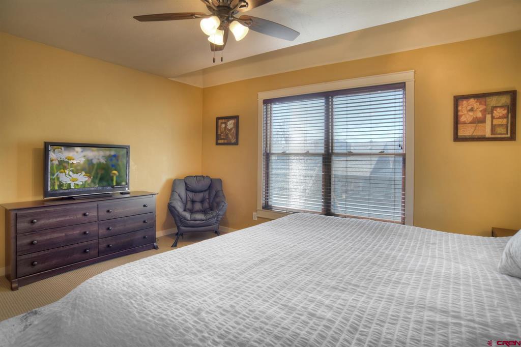 270 E College Drive Unit: 202