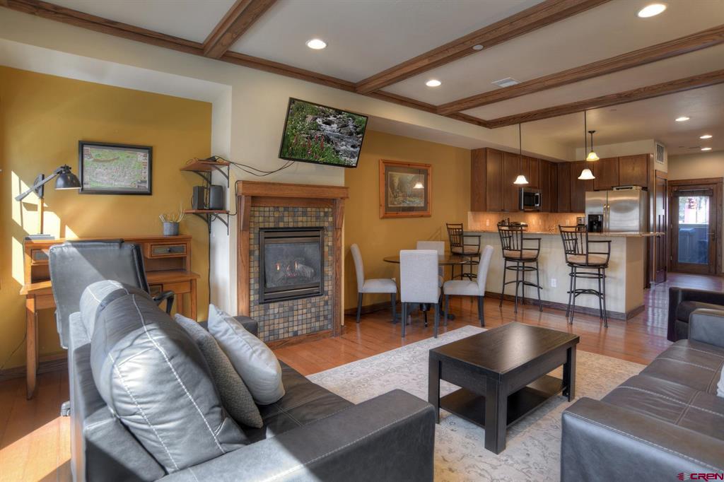 270 E College Drive Unit: 202
