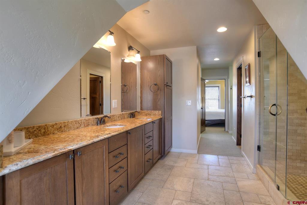 270 E College Drive Unit: 202