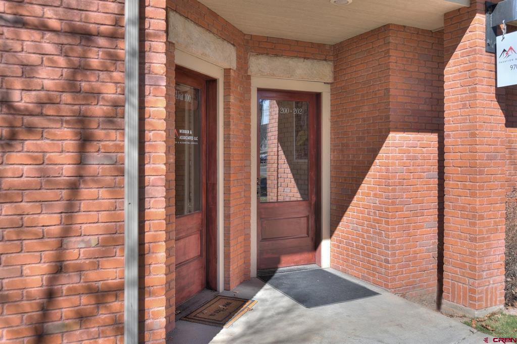 270 E College Drive Unit: 202