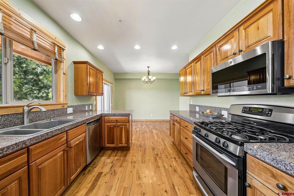114 River Oaks Court