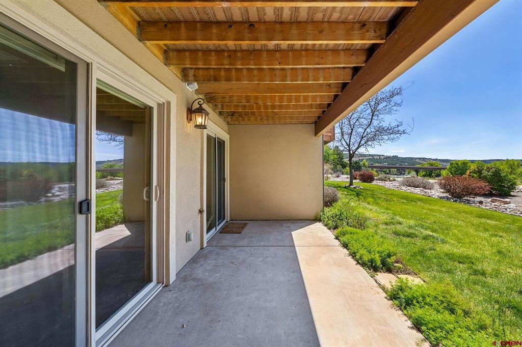 114 River Oaks Court