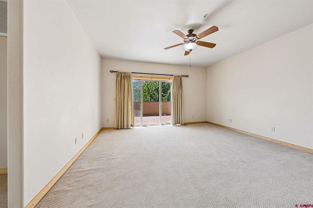 114 River Oaks Court