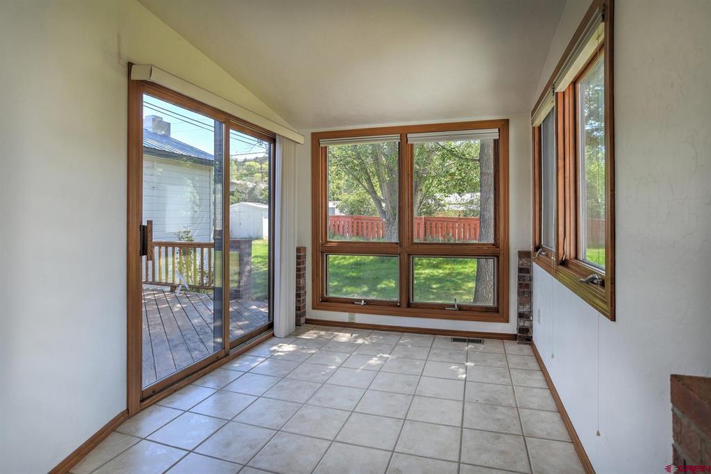 22 Bacus Avenue