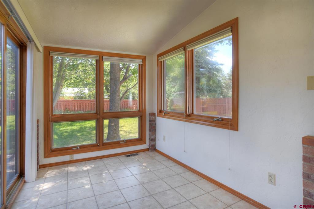 22 Bacus Avenue