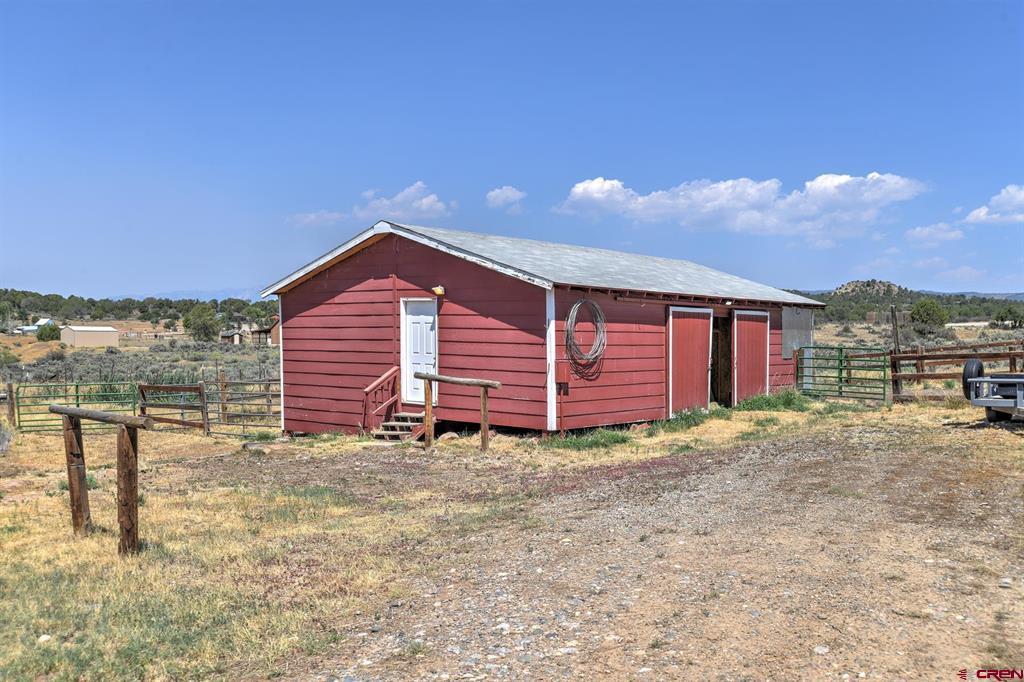 245 Etta Place