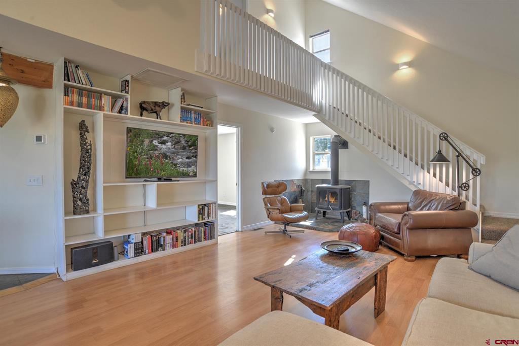 245 Etta Place