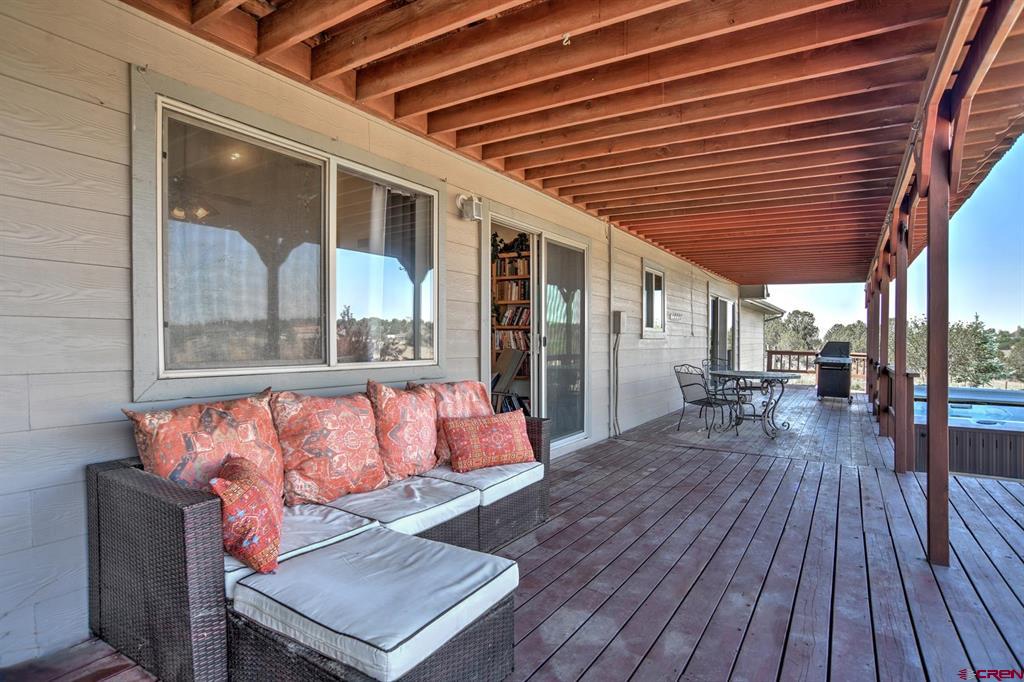 245 Etta Place