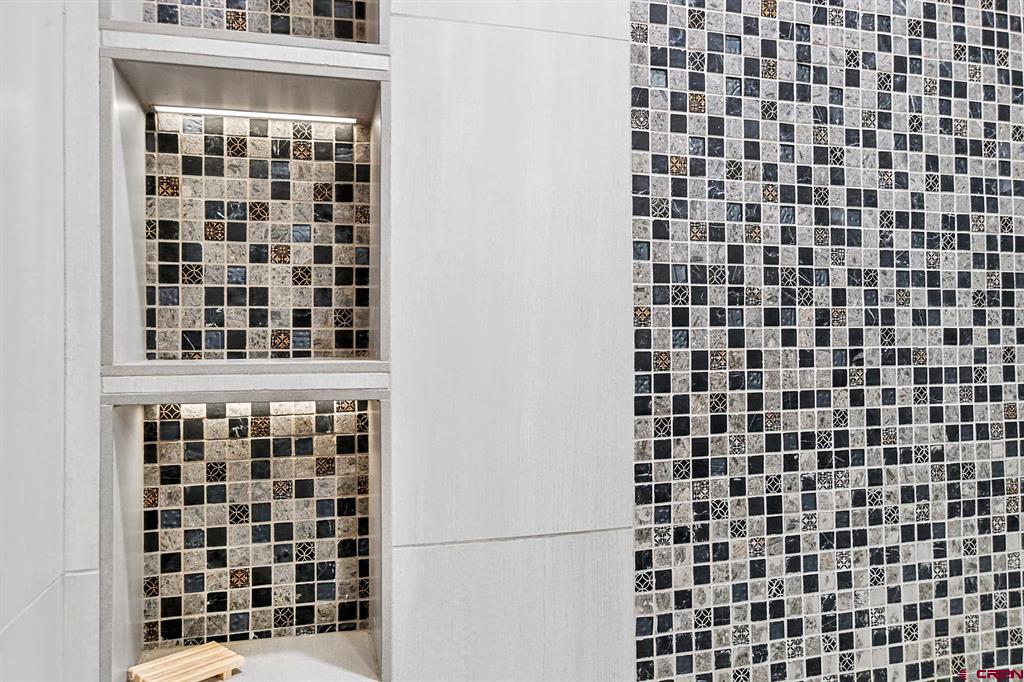 314 N Tamarron Drive Unit: 339