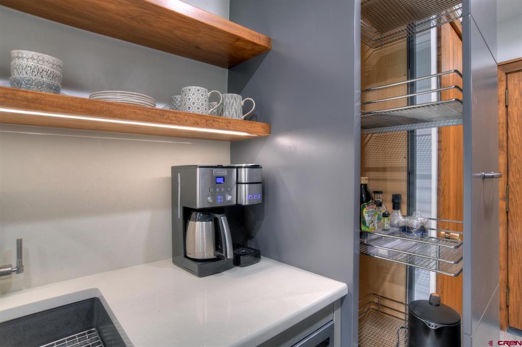 314 N Tamarron Drive Unit: 339