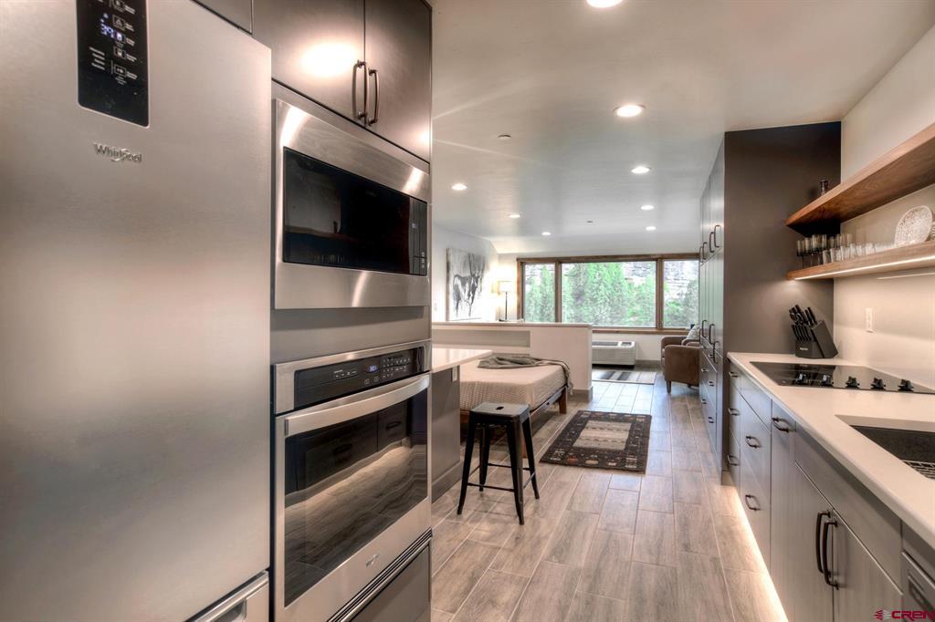 314 N Tamarron Drive Unit: 339