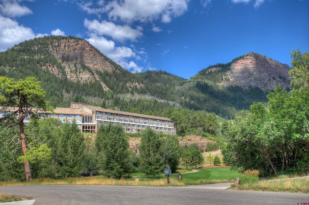314 N Tamarron Drive Unit: 339