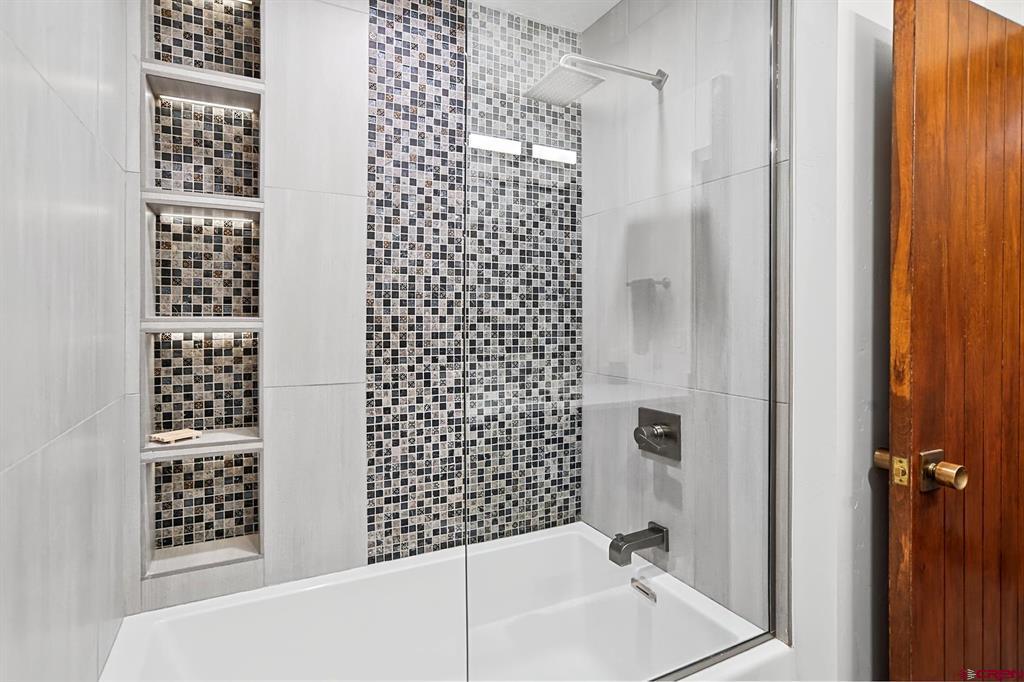 314 N Tamarron Drive Unit: 339