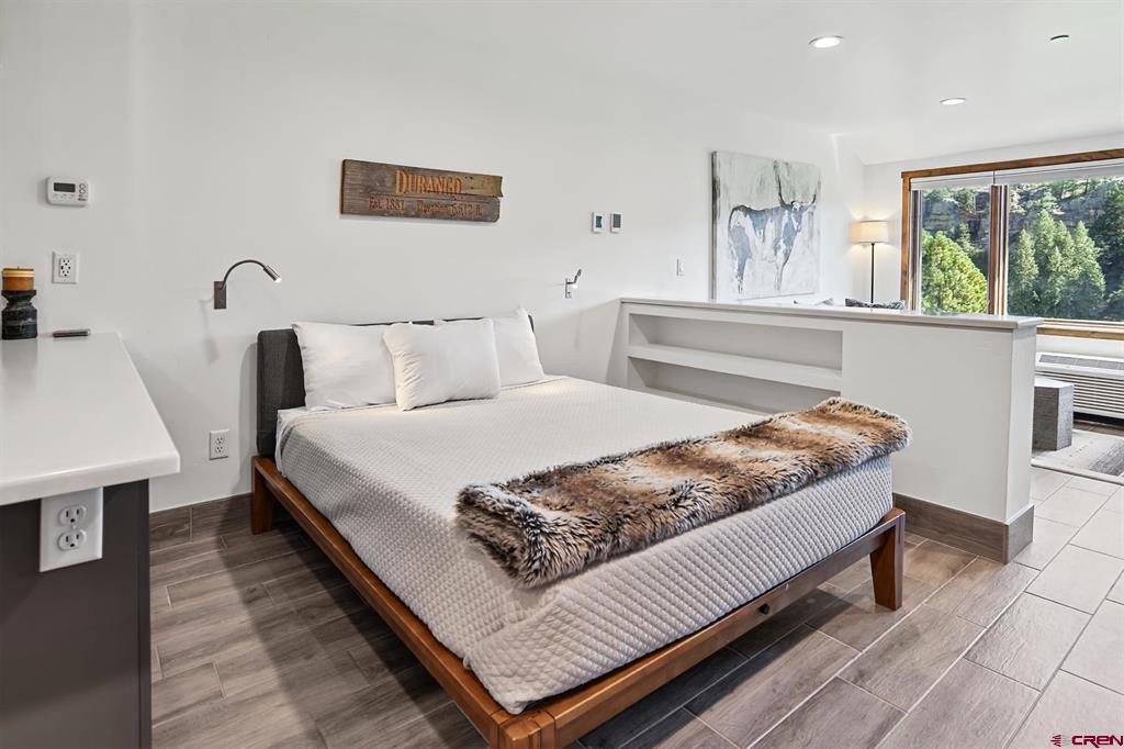 314 N Tamarron Drive Unit: 339