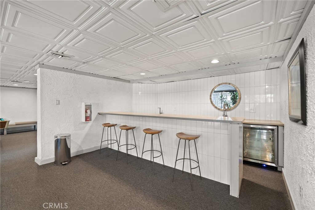 750 N Kings Road 220