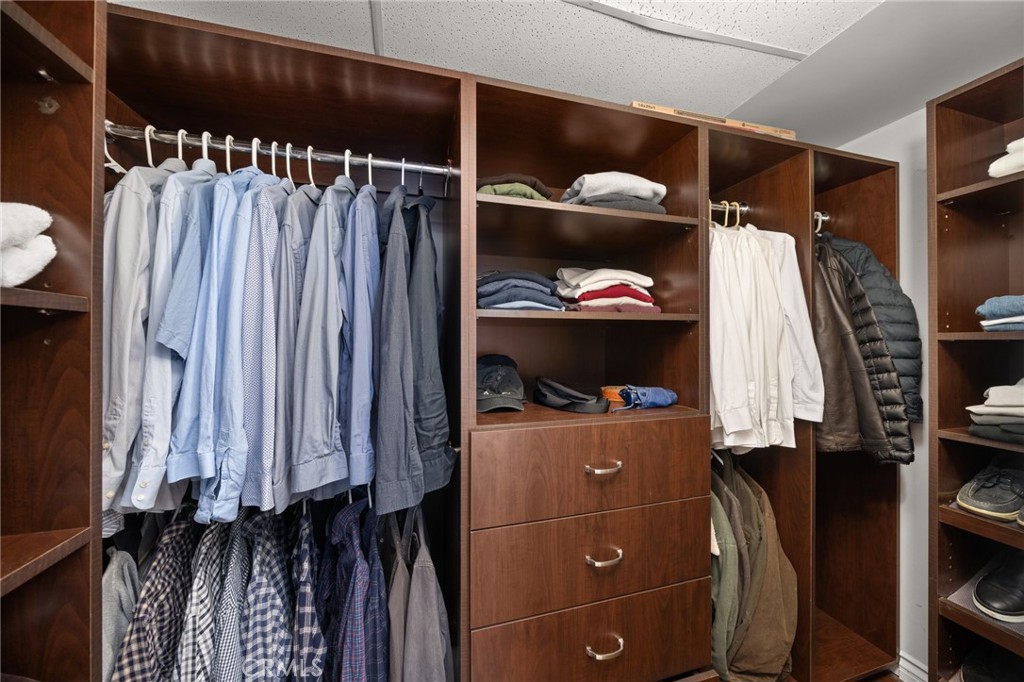 750 N Kings Road 220