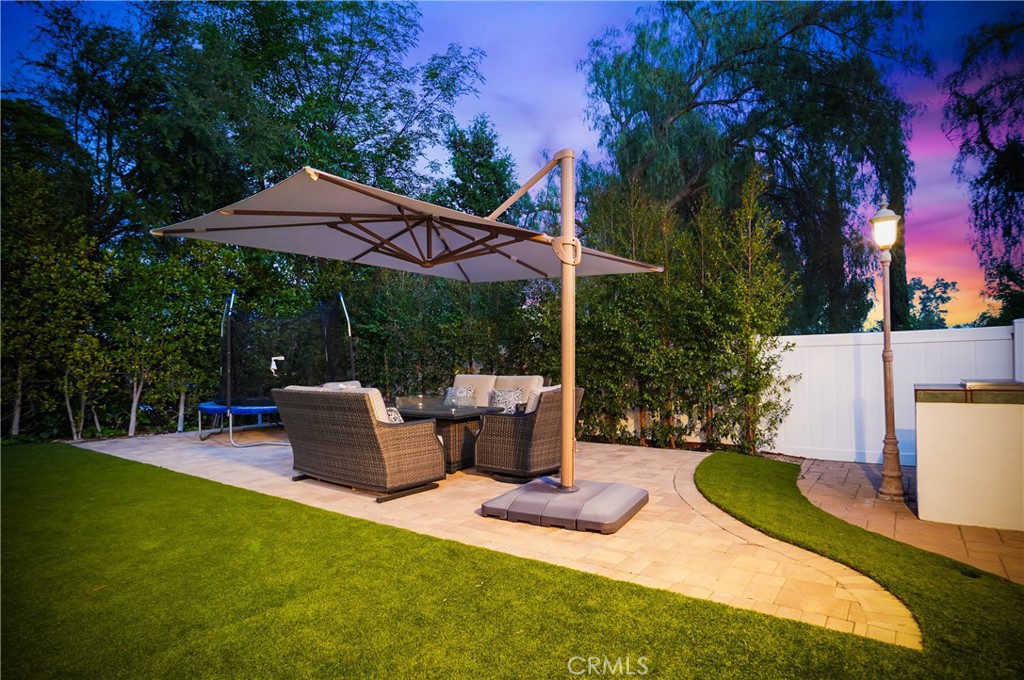 7044 Scarborough Peak Drive