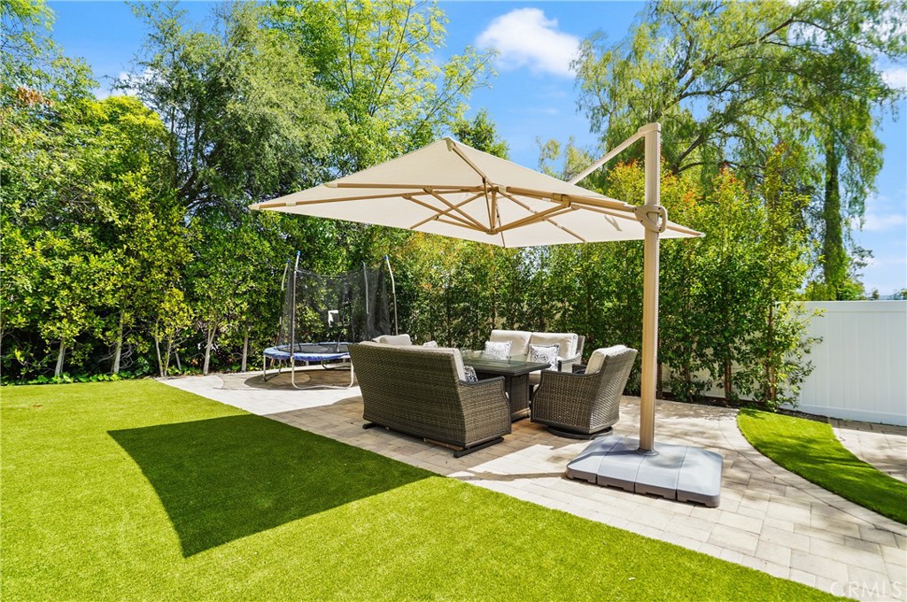 7044 Scarborough Peak Drive