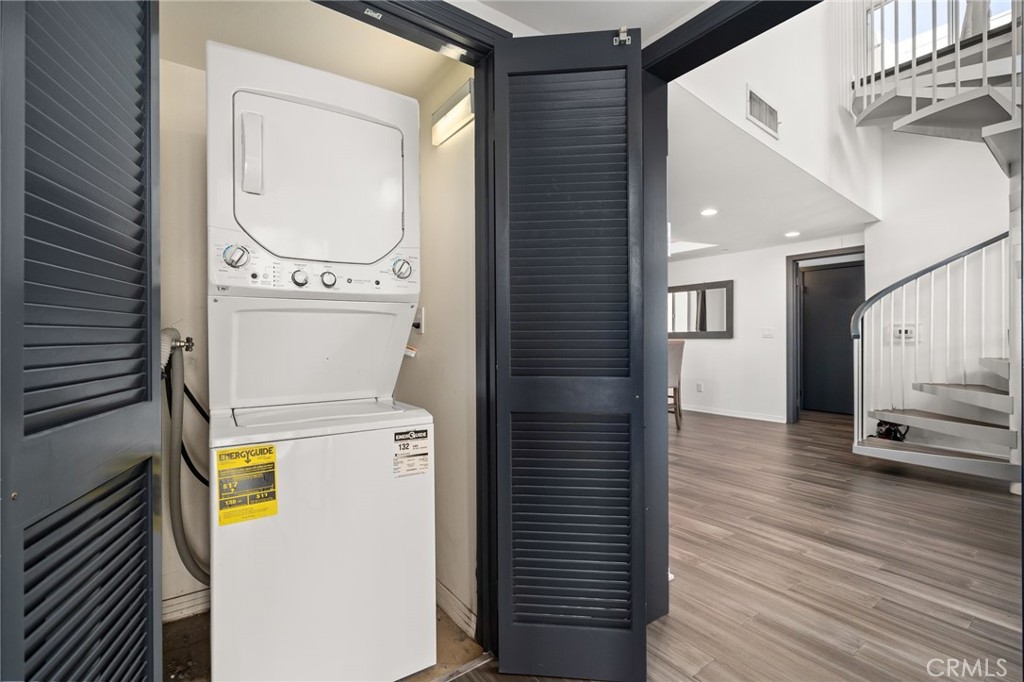 171 N Church Lane 407