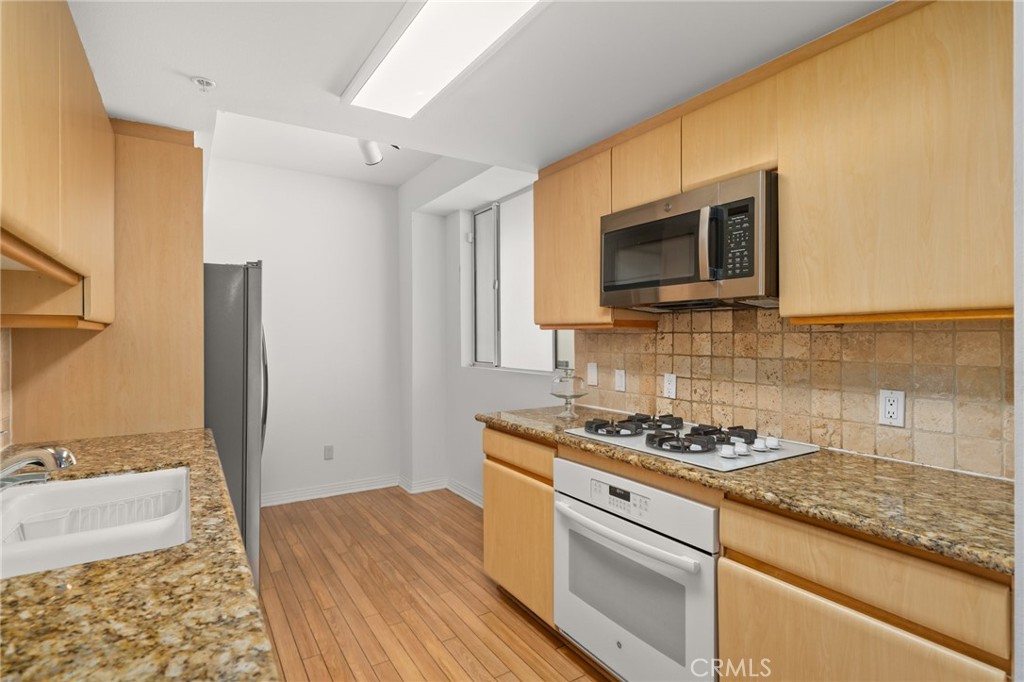 171 N Church Lane 407