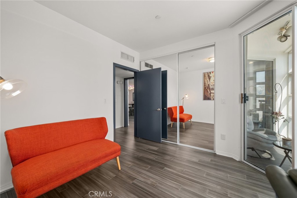 171 N Church Lane 407