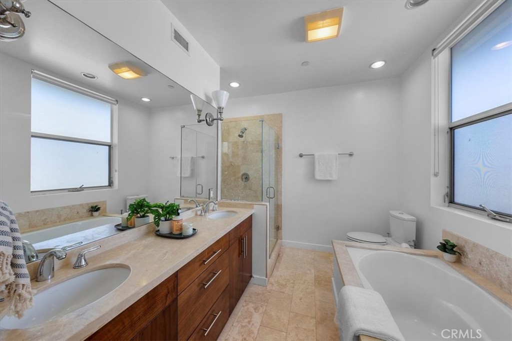 12908 Bloomfield Street 102