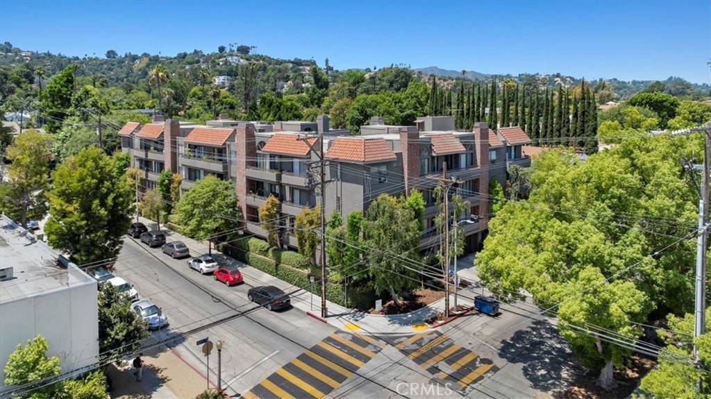 14844 Dickens Street 208