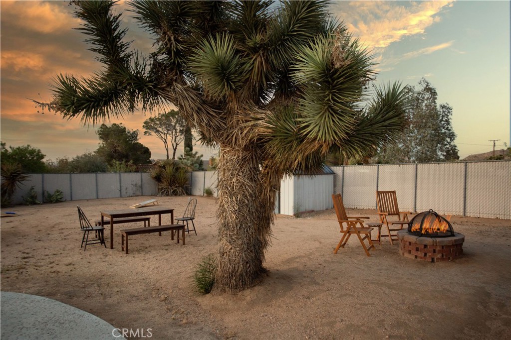 58338 Desert Gold Drive