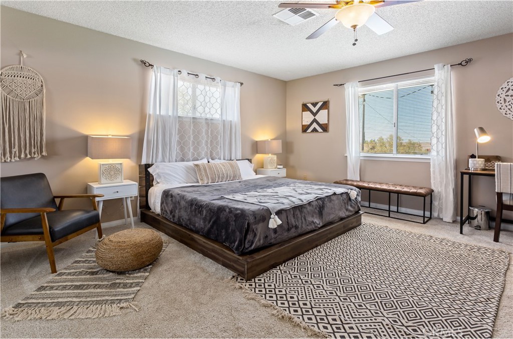 58338 Desert Gold Drive