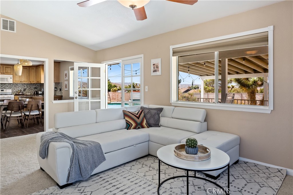 58338 Desert Gold Drive