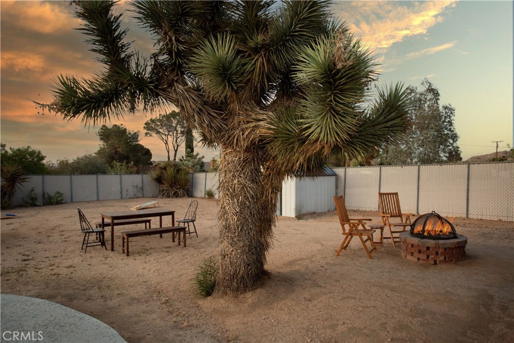 58338 Desert Gold Drive