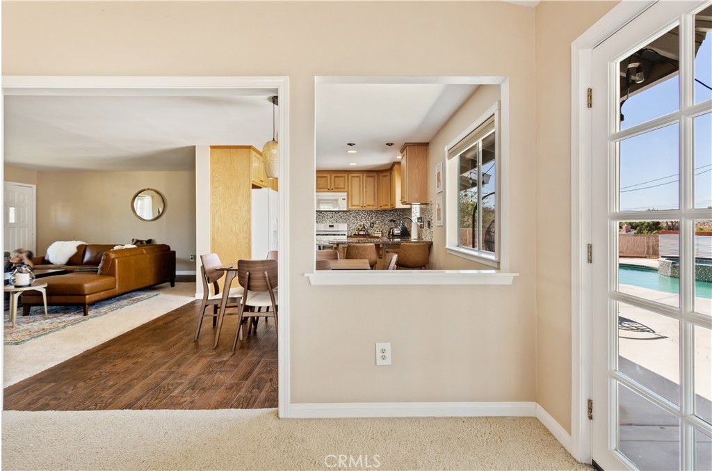 58338 Desert Gold Drive