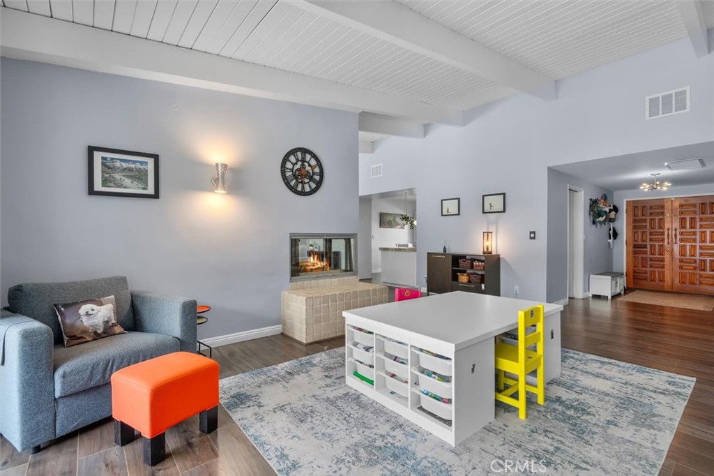 23701 Clarendon Street